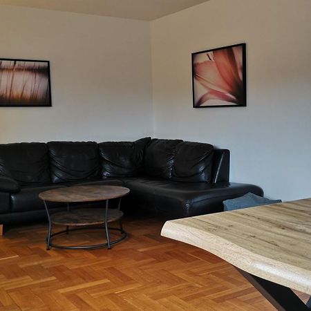 Niederwald Apartment Ифецхайм Екстериор снимка